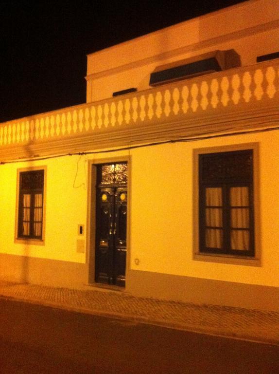 Patio Das Flores Ferreira Do Alentejo Exterior photo